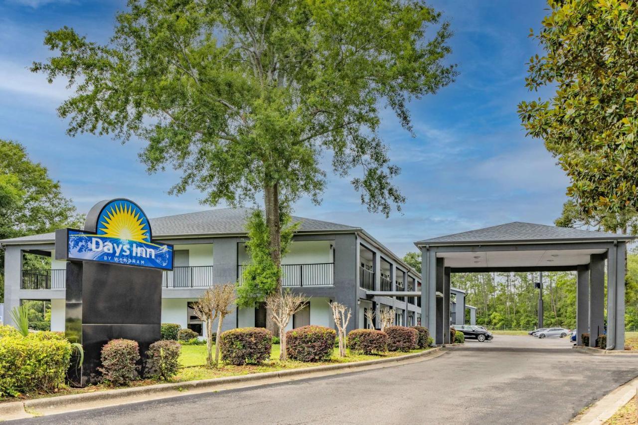 Days Inn By Wyndham Pensacola I-10 Ferry Pass Eksteriør bilde